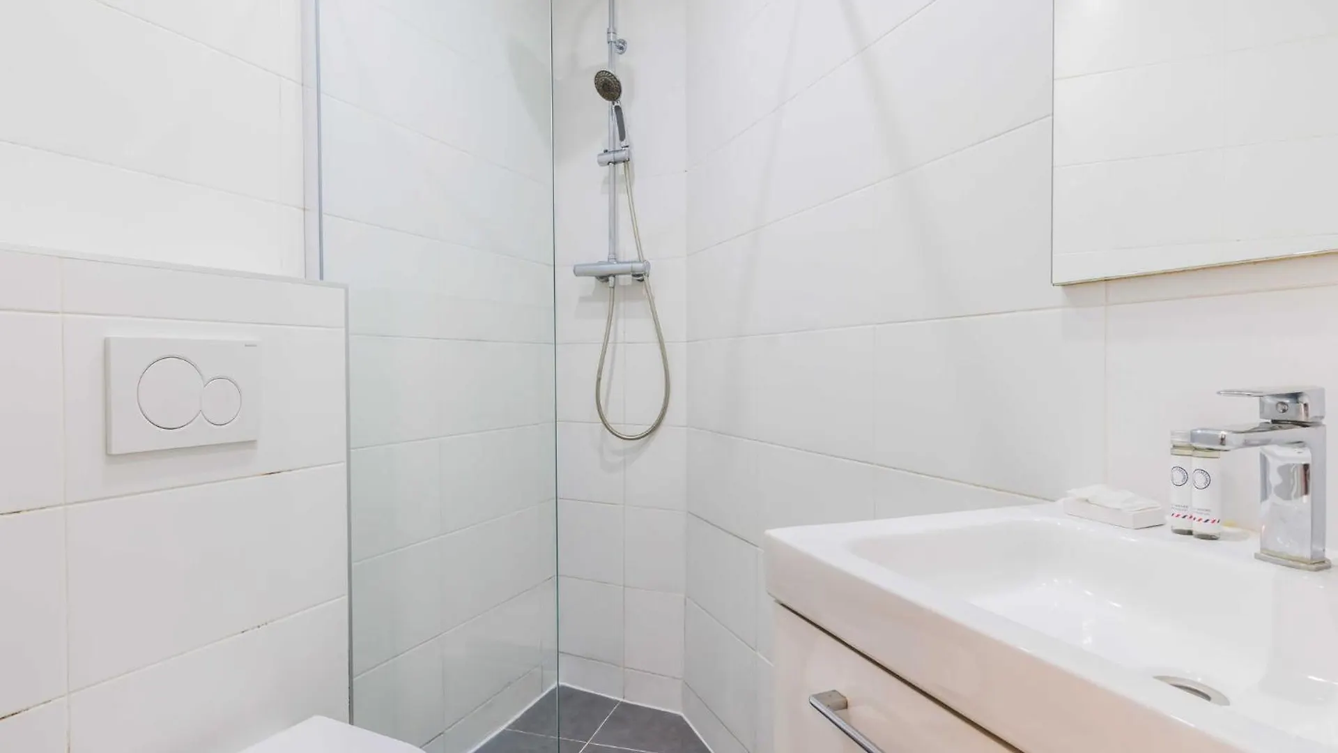 Apartment Lovely Studio Near Eiffel Tower Paris